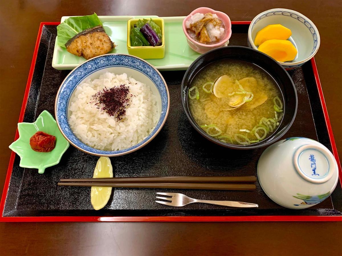 Kirishimaya Ryokan Кусацу Екстер'єр фото