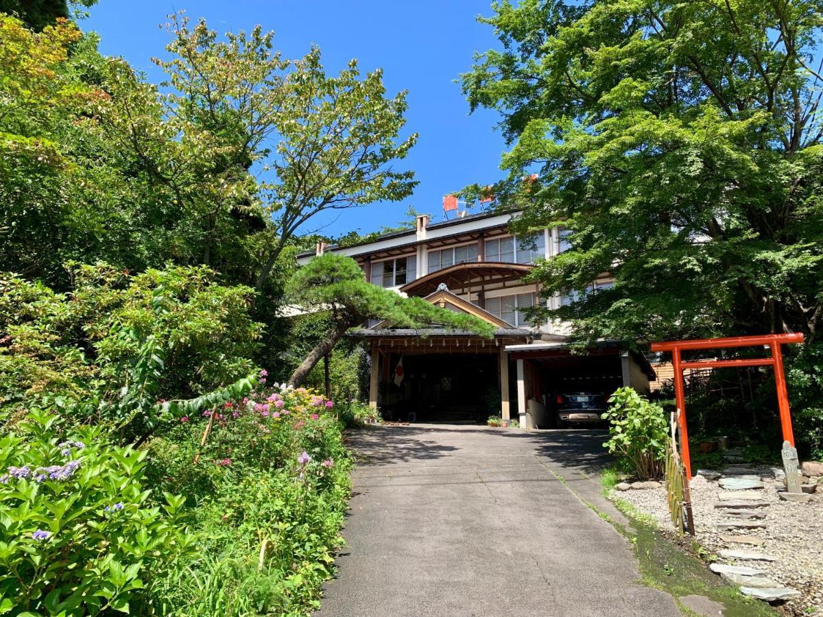 Kirishimaya Ryokan Кусацу Екстер'єр фото
