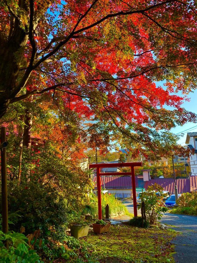 Kirishimaya Ryokan Кусацу Екстер'єр фото